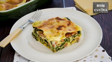 Lasagne con scarola e salsiccia